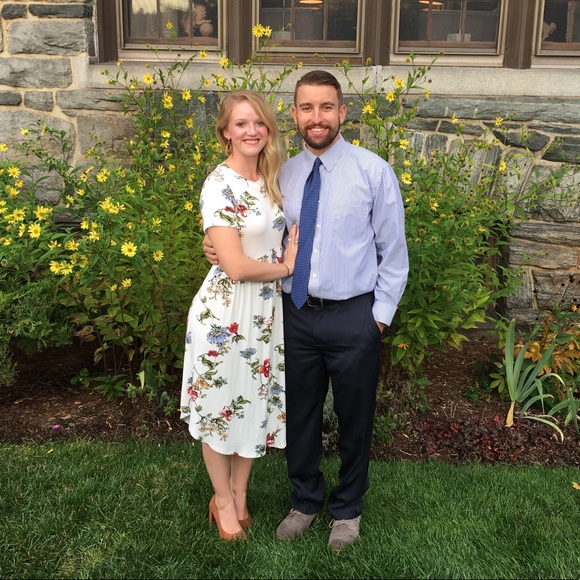 Meet your Posher, Sarah - Picture 1 of 1